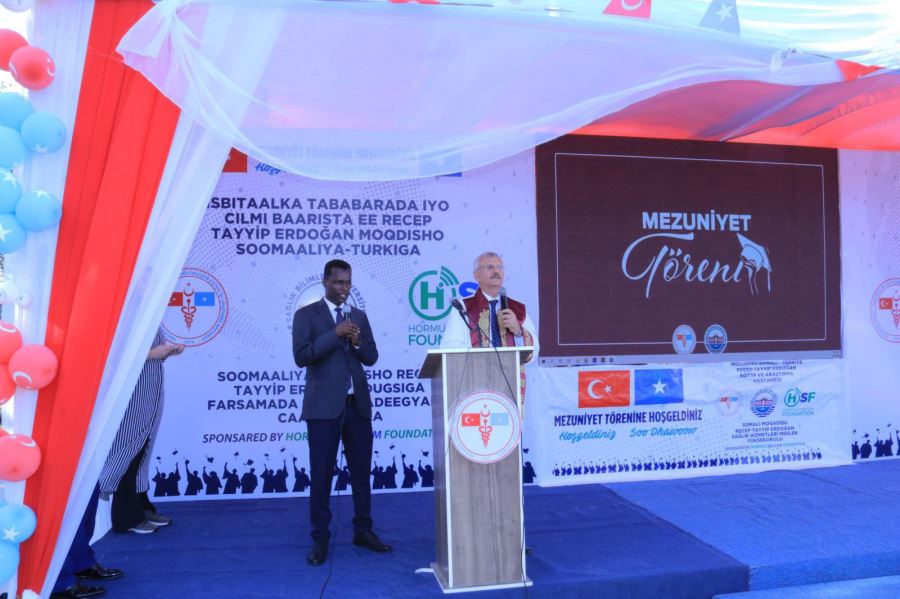 Somali Mogadişu Recep Tayyip Erdoğan Sağlık Hizmetleri Meslek Yüksekokulu 70 mezun verdia